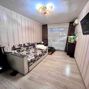 Продам 2х комнатную квартиру с видом на парк