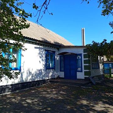Продаж!(від власника)  Будинок у центрі с. Каленики (Полтавська обл.)