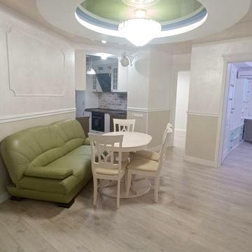 Продам 3 комн. квартиру Тополь 1