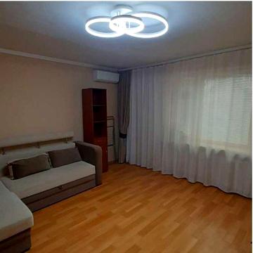 7m 2 квартира  рынок ХТЗ проспект Индустриальный метро єВідновлення