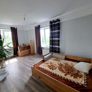 Продаю добротный дом в Овидиополе.Е  восстановление.Свет есть всегда!