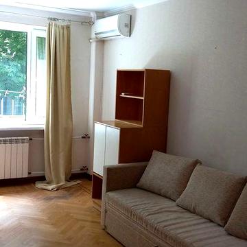 Здам довгостроково 1-кімнатну квартиру по проспекту Гонгадзе, 26а