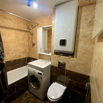 Продам 3х кімнатну Центр ,КУБ