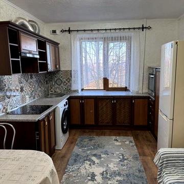 / 2-КІМНАТНА квартира Оренда