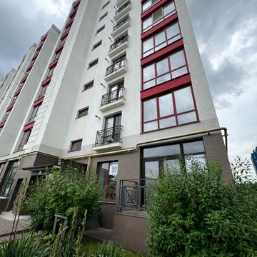 Бастіонна вул., 1