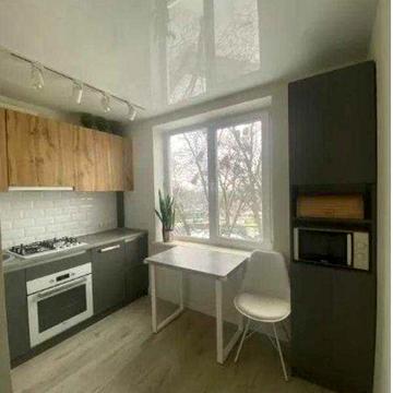 Продаеться 2 кімнатна квартира в Харкові.