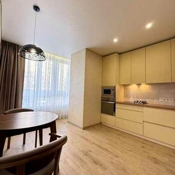 Продаж 1к квартири в новобудові  по кільцю 47 м2  2 поверх