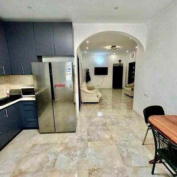 Продаж 2к квартири євроремонт в новобудові з АО 65м2