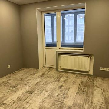 Простора 3к з теплою підлогою, середній поверх.Мінімальне оформ.42016