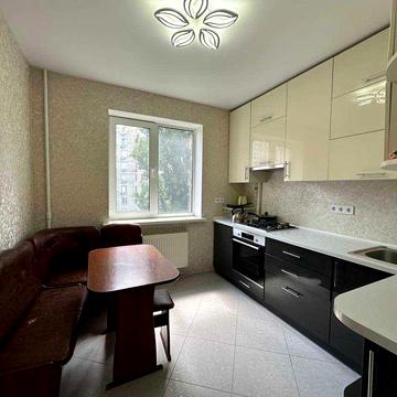 Оренда вул. Микільско-Слобідська б.4