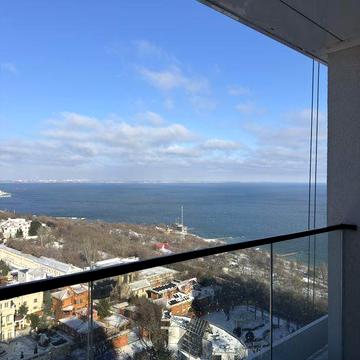 Продам большую однокомнатную квартиру, вид моря, французский бульвар ЖК Кандинский