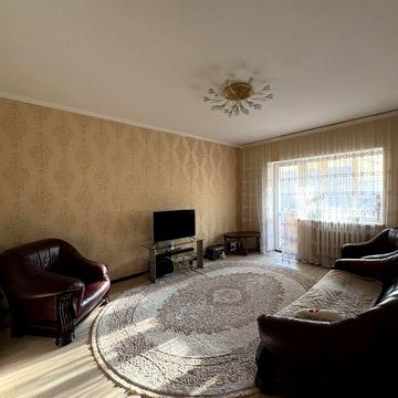 Продаж 3х кімнатної квартири в центрі (Металургів)