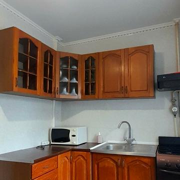 Європейського Союзу просп. (Правди), 6