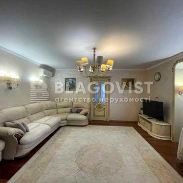 Продаж просторої квартири вул. Львівська, 22а