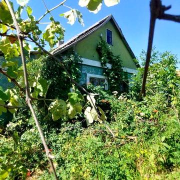 Продам дом с видом на лиман, центр села Александровка.