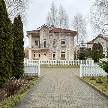 Элитный загородный дом