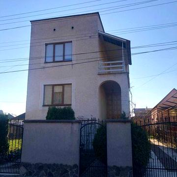 Будинок в м. Виноградів, Закарпатська область