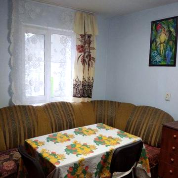 Здам 1 кімнатну квартиру від власника + місце під парковку авто