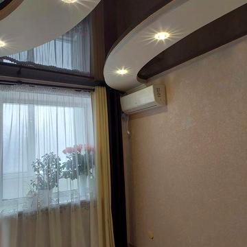 Продається  трикімнатна квартира