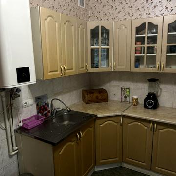 Леся Курбаса просп., 1к2