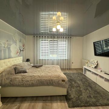 Василя Стуса вул., 12