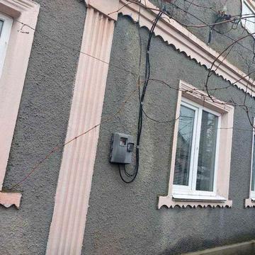 домоволодіння у Великій Коренисі