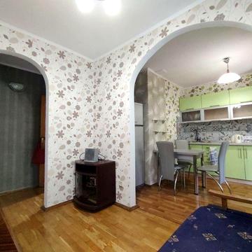 Без%. Роздільні кімнати. Метро Дорогожичі