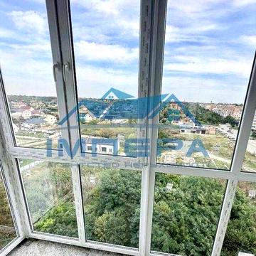 Квартира в новобудові з чудовим краєвидом