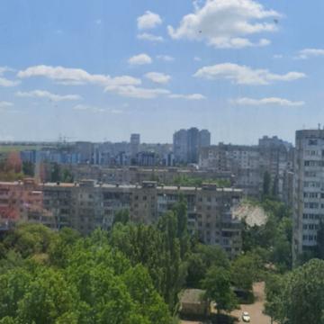 Владислава Бувалкіна вул. (Бочарова Генерала), 36