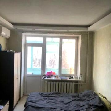 Продаж 1к Квартира Лабораторна вулиця