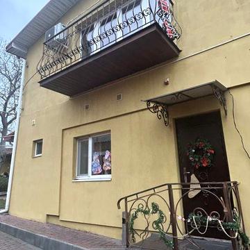 Оренда будинку -тип хостел ,в центрі на різні терміни