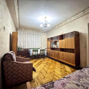 2-х кімнатна кв. у центрі Запоріжжя з гарним крайовидом.