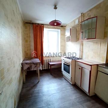 Продам 2-х кімнатну ж/м Червоний камінь (Парус, Покровський)!