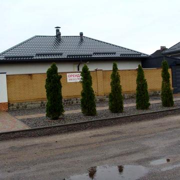 Довгострокова оренда будинку.