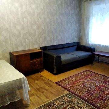 Сдам малосемейку Тополь 3 .