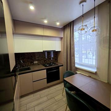 11000!Лучшая!2к.кв с ремонтом! Новые Дома,метро-5 мин.пешком!