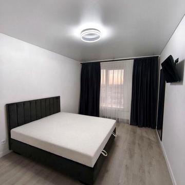 Оренда однокімнатної квартири ЖК сімейний