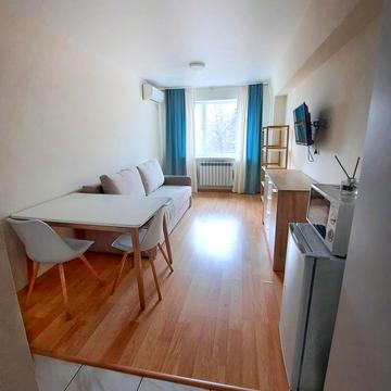 Машинобудівна вул., 41