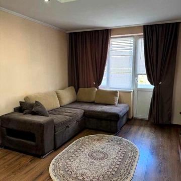 З 16 лютого  1кімнатна квартира на Собранецькій  довгостроково