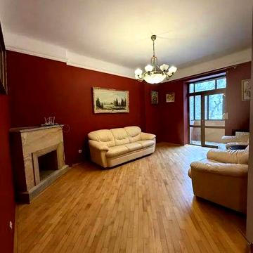 Оренда 2 кімнатної квартири з гаражем та підвалом вул Вітовського