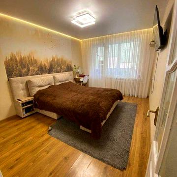 Продаж 2-кімнатної | вул. Симоненка