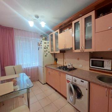 Продаю 2 кімнатну квартиру 6 Слобідська