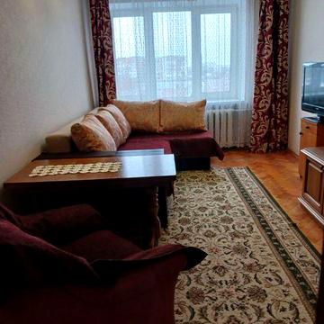 Оренда 2 кімнатної квартири вул. Симона Петлюри