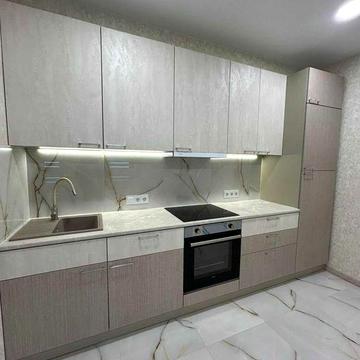 2-комнатная квартира на Сахарова с видом на море. Свет есть всегда