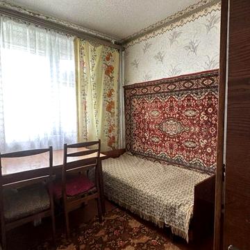 Луї Пастера вул., 322