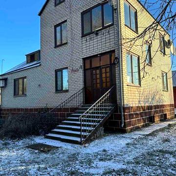 Продам гарний будинок