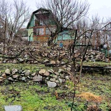 Продам дачу в городе. Космос