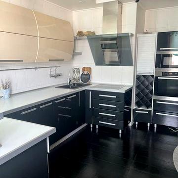 Продам 1к осокорки 53кв вул.Урловская 21б River Moll від власника