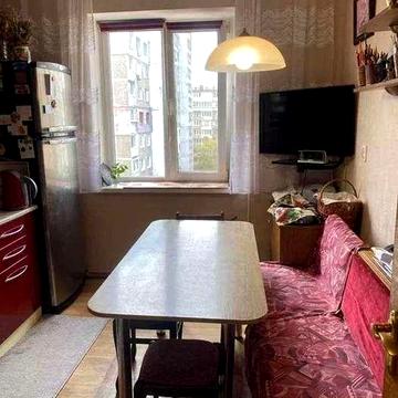 Продам 3-кімн. квартиру, вул. Печенізька, м. Лукянівська OV