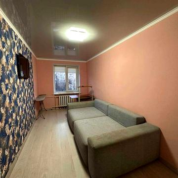 Продам 2-ну квартиру в районі 12 школи!